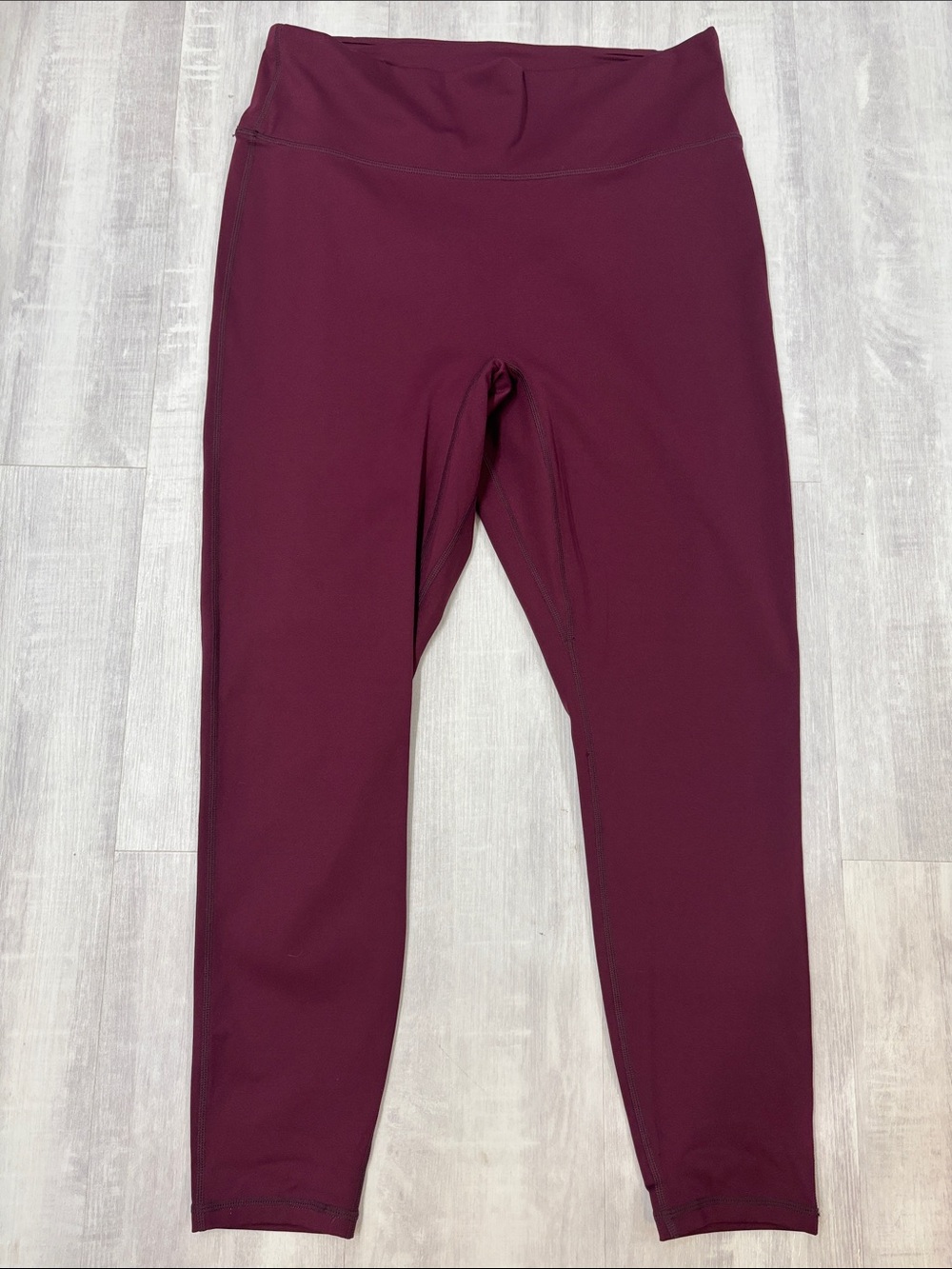 Fabletics Motion 365 Anywhere High-Waisted Short Wine Leggings 1X